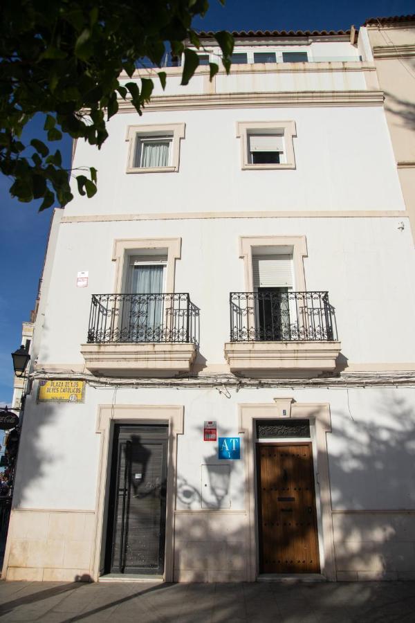 Alojamientos Puerta Palma Con Vistas Y Parking Badajoz Exterior photo